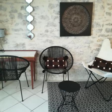 Chez Karine Et Julien Apartment Кахор Екстериор снимка