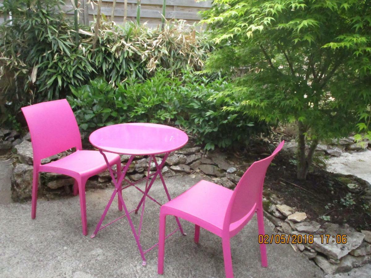 Chez Karine Et Julien Apartment Кахор Екстериор снимка