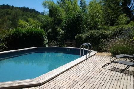 Chez Karine Et Julien Apartment Кахор Екстериор снимка